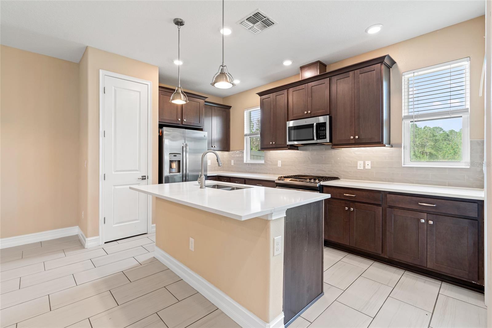 Image 7 of 49 For 4896 San Martino Drive
