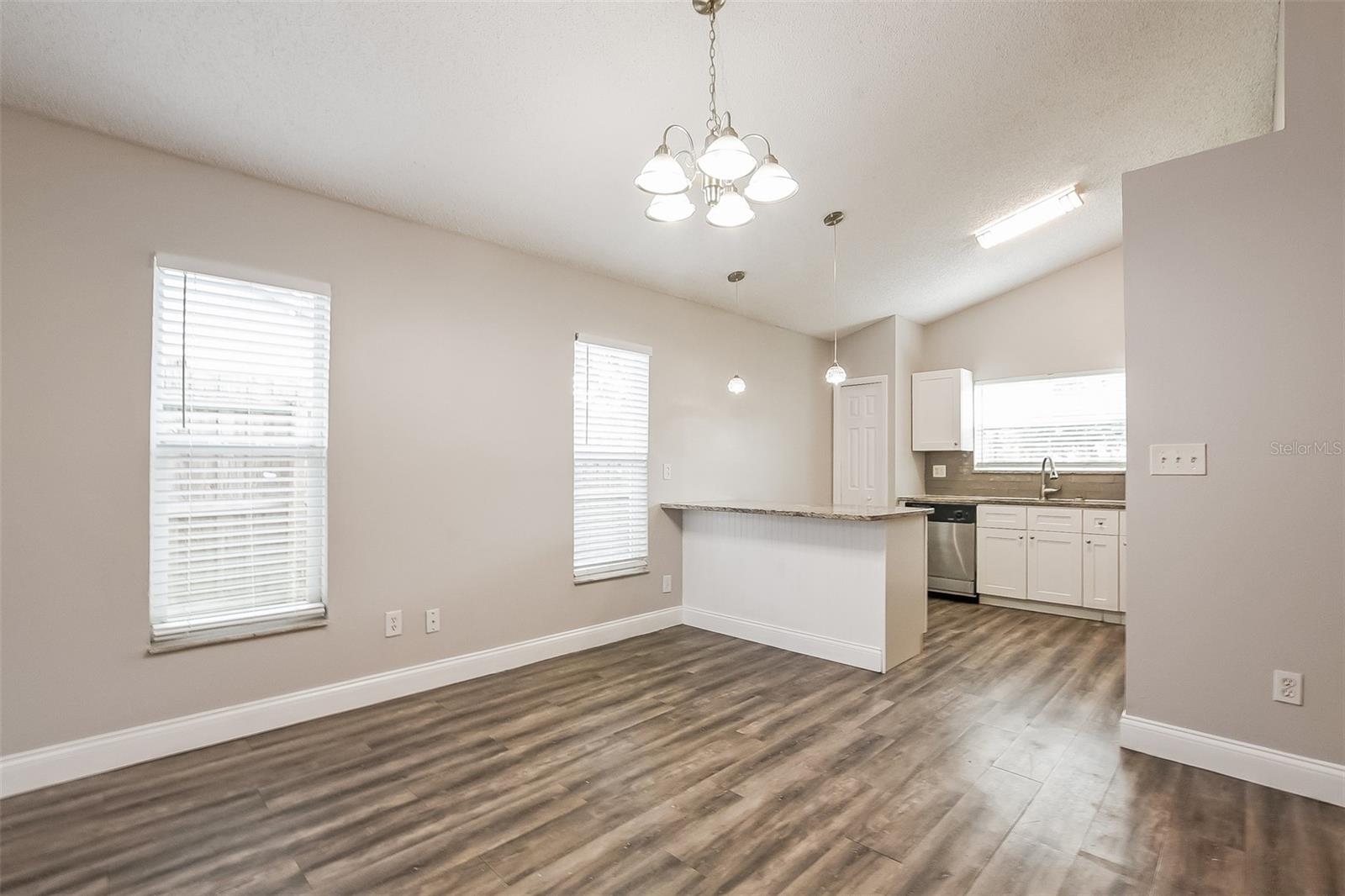Image 4 of 15 For 219 Garden Cove Court