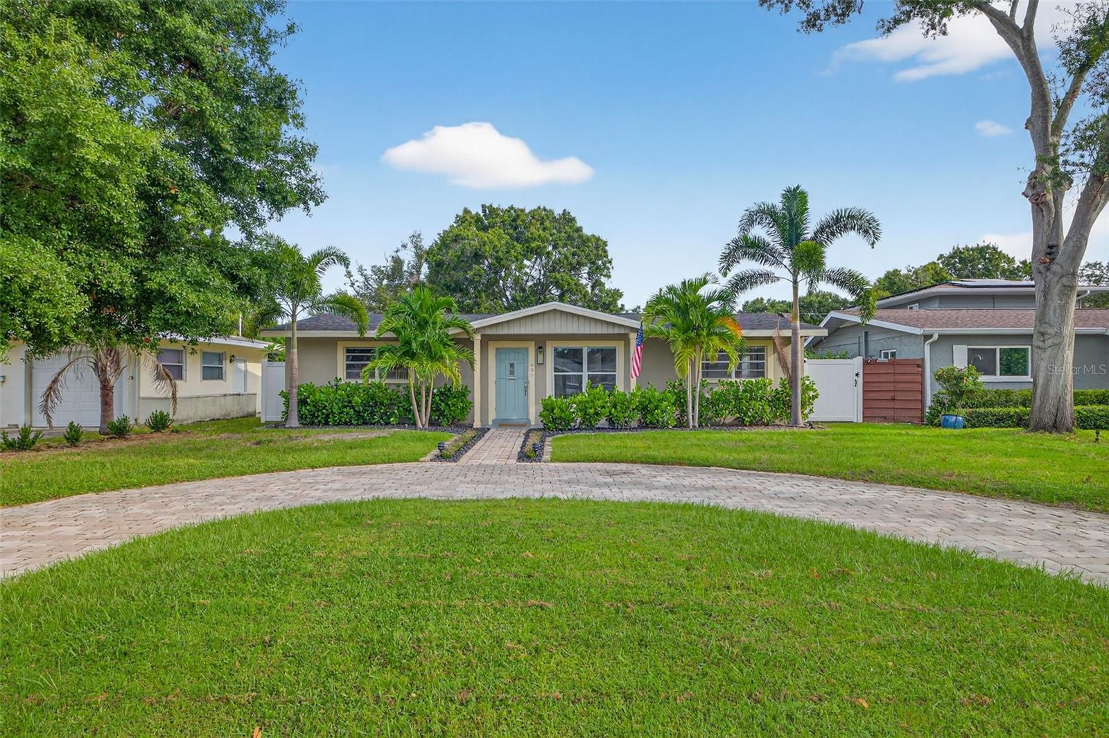 Details for 637 41st Avenue Ne, ST PETERSBURG, FL 33703