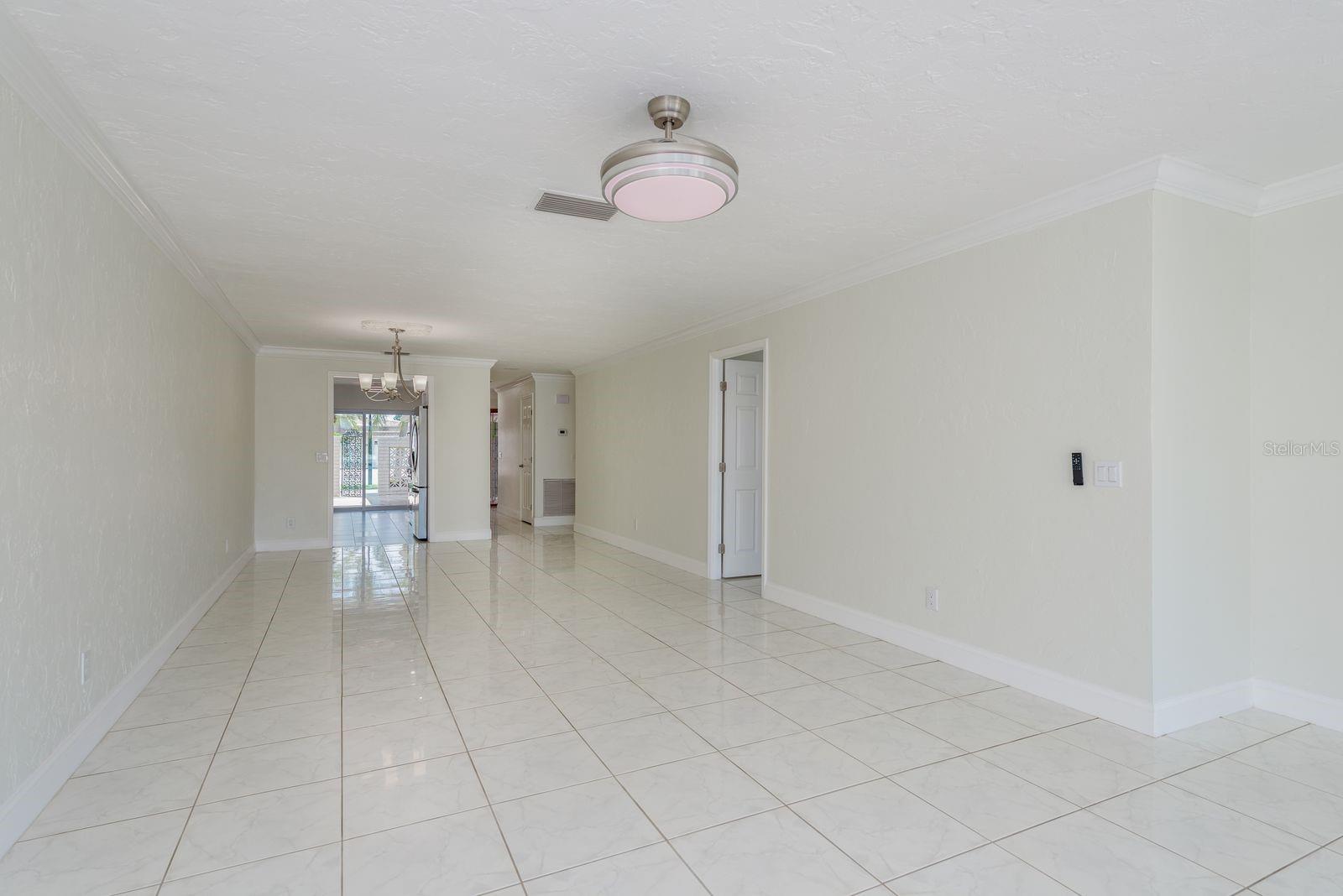 Image 16 of 62 For 417 Boca Ciega Point Boulevard N 417
