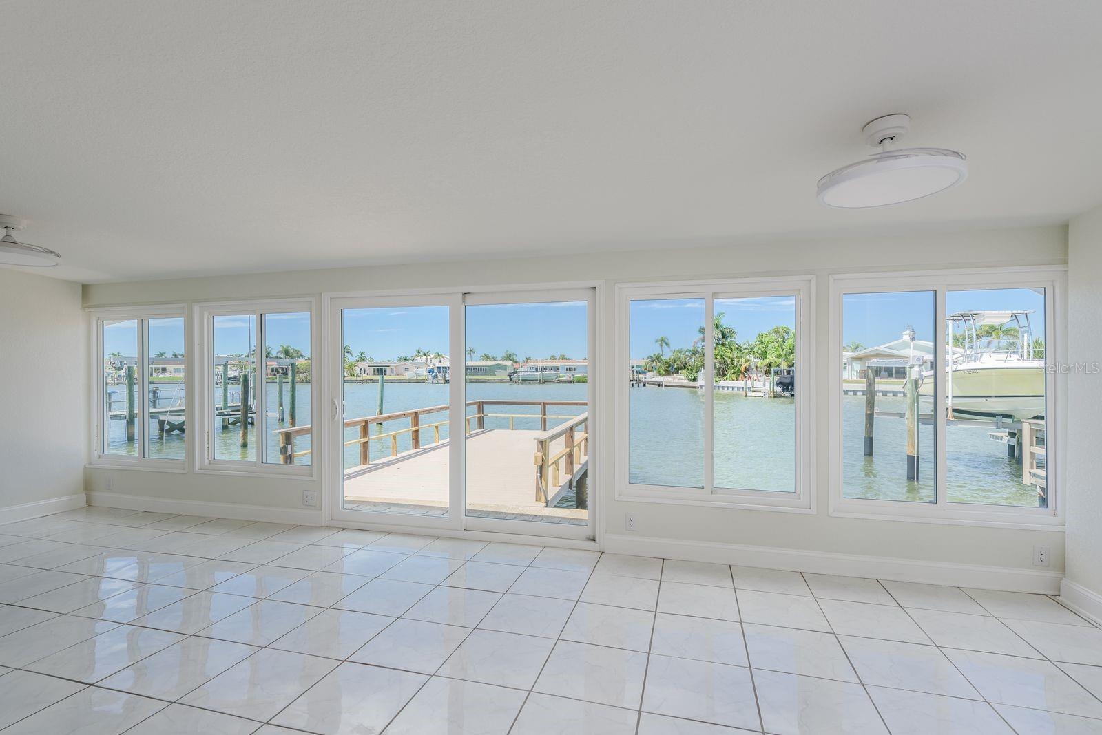 Image 18 of 62 For 417 Boca Ciega Point Boulevard N 417