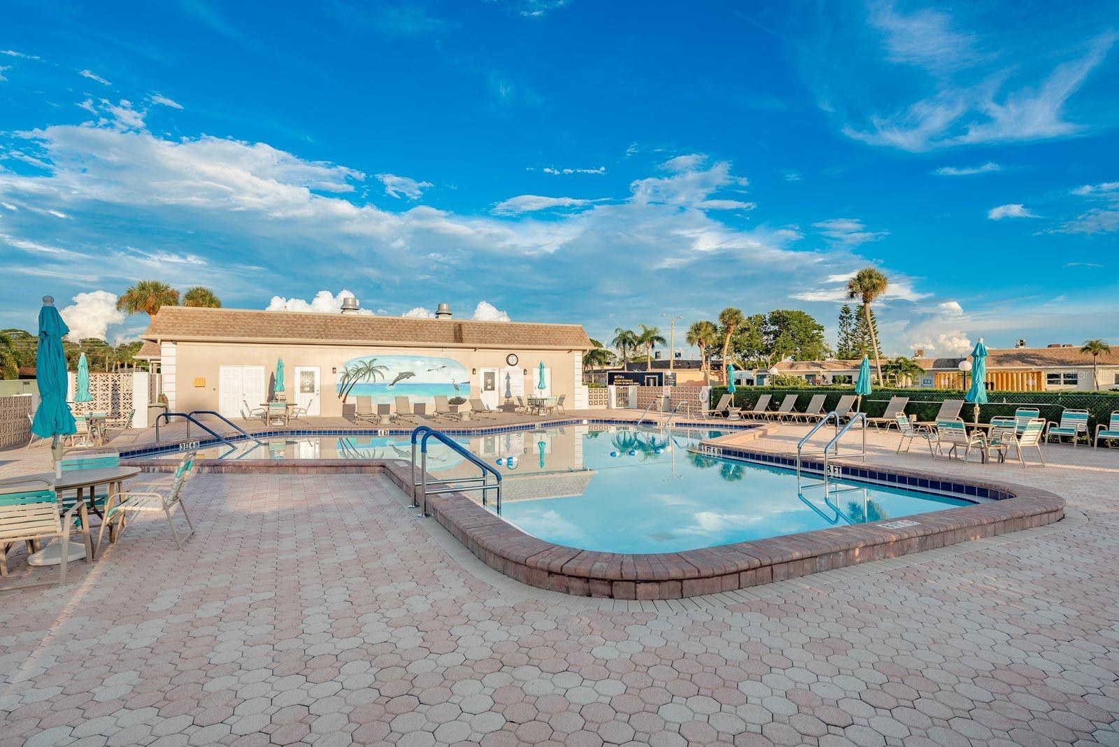 Image 43 of 62 For 417 Boca Ciega Point Boulevard N 417