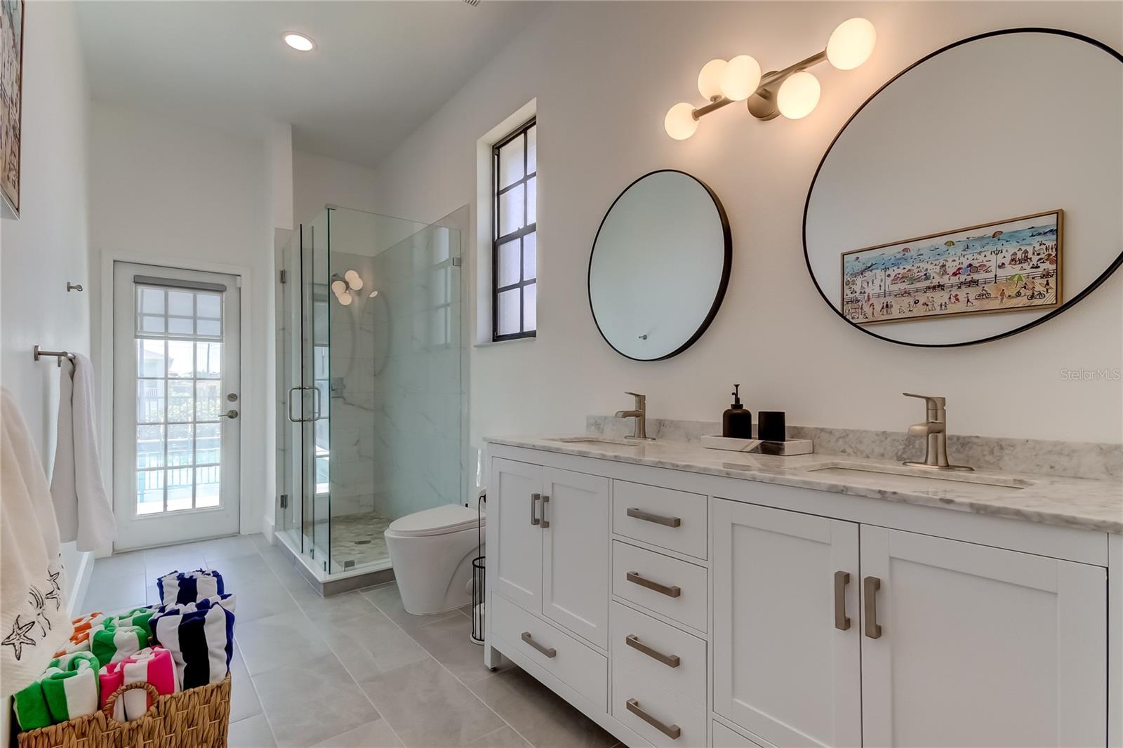 Image 17 of 34 For 112 Leeward Island