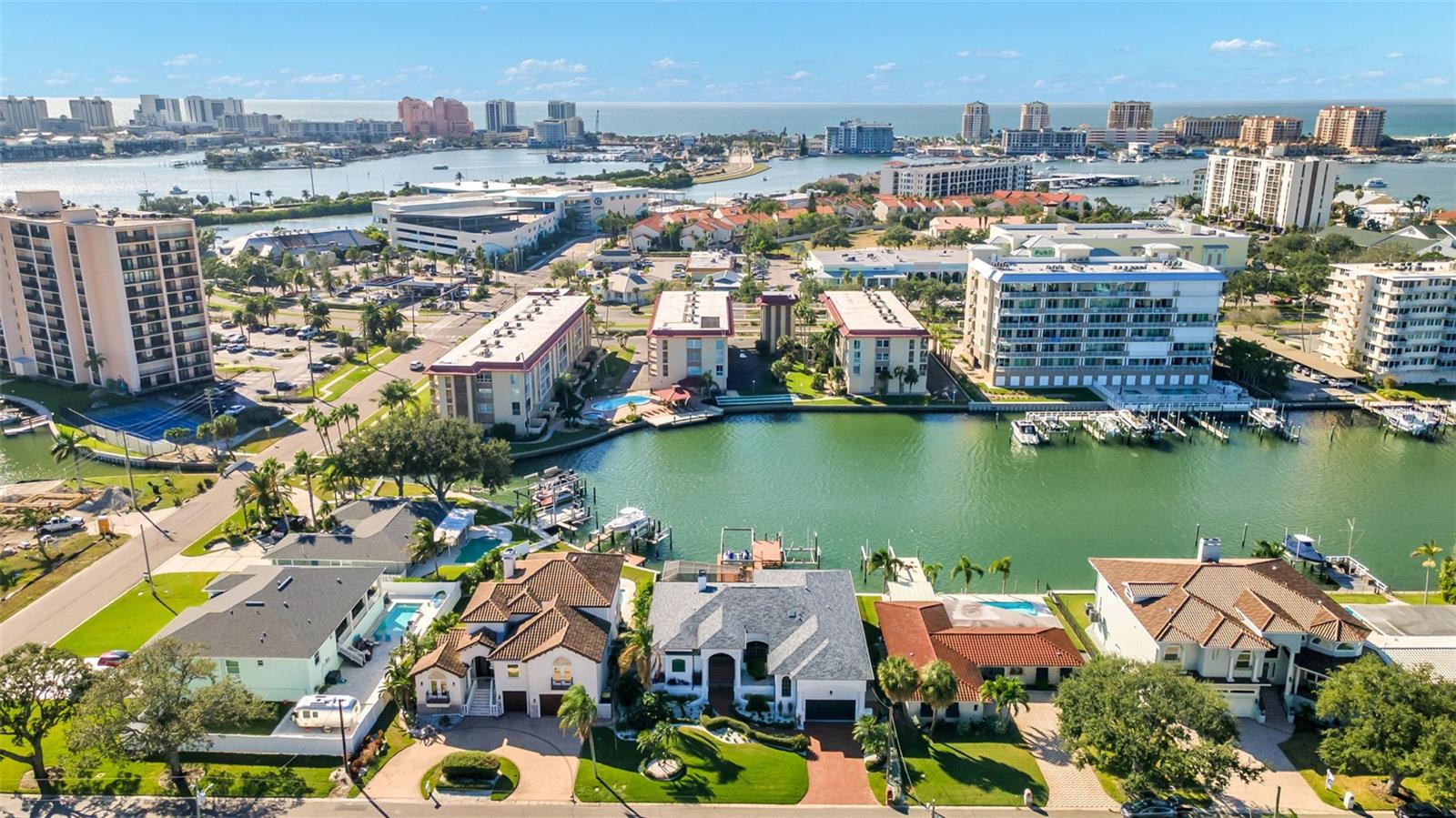 Image 28 of 34 For 112 Leeward Island