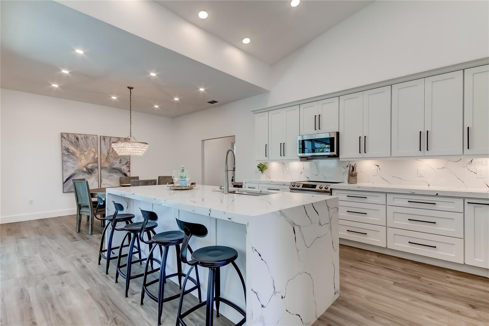 Image 5 of 34 For 112 Leeward Island