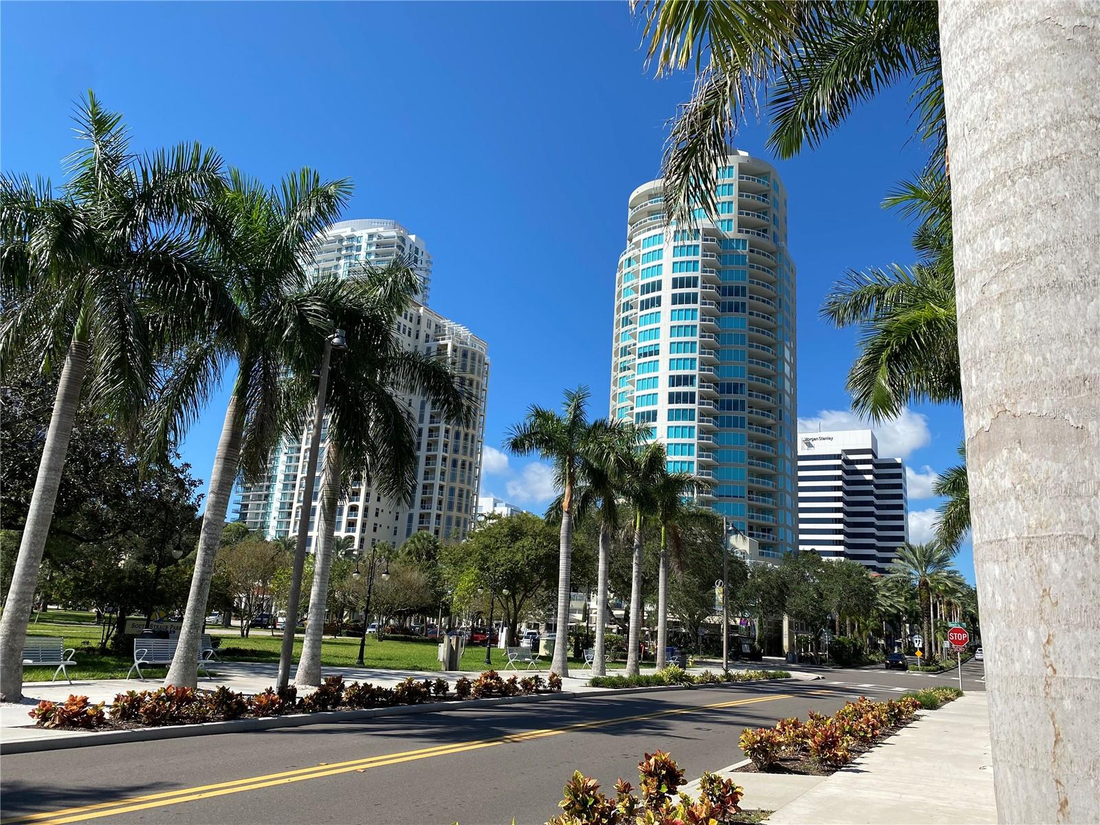 Image 39 of 41 For 7200 Sunshine Skyway Lane S 10c