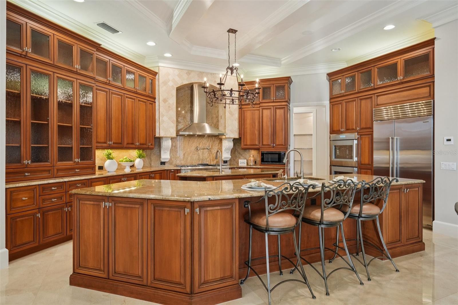 Image 14 of 82 For 7908 Foxcatcher Court