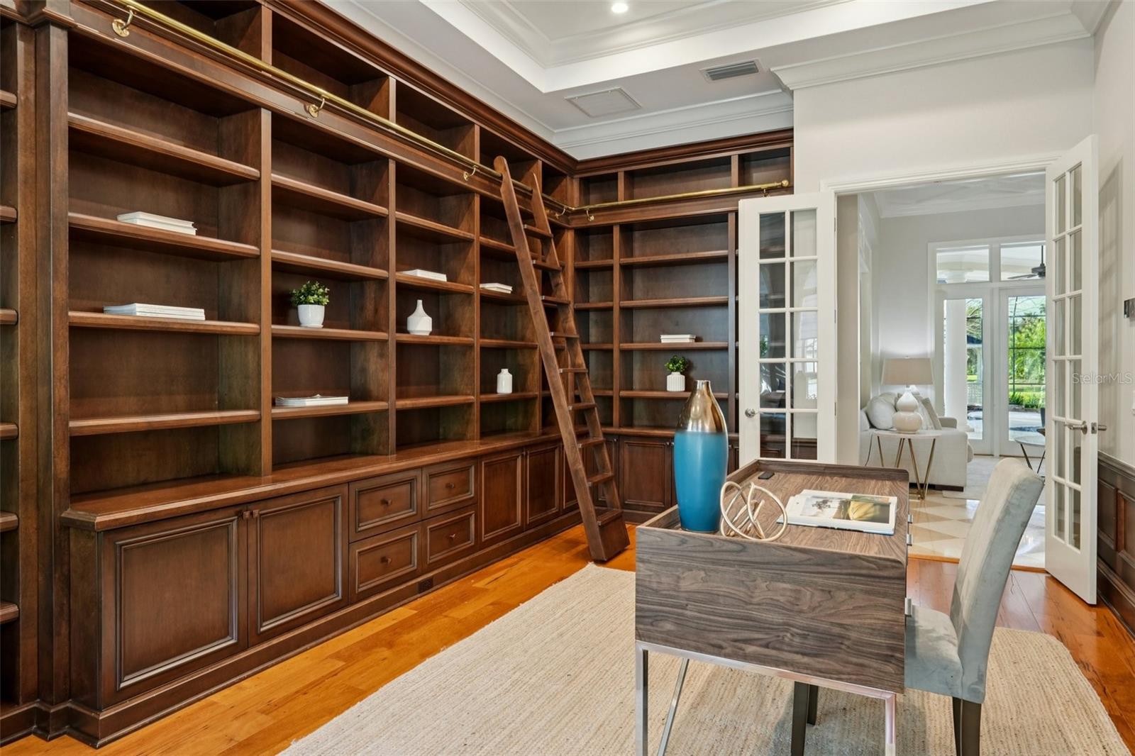 Image 36 of 82 For 7908 Foxcatcher Court