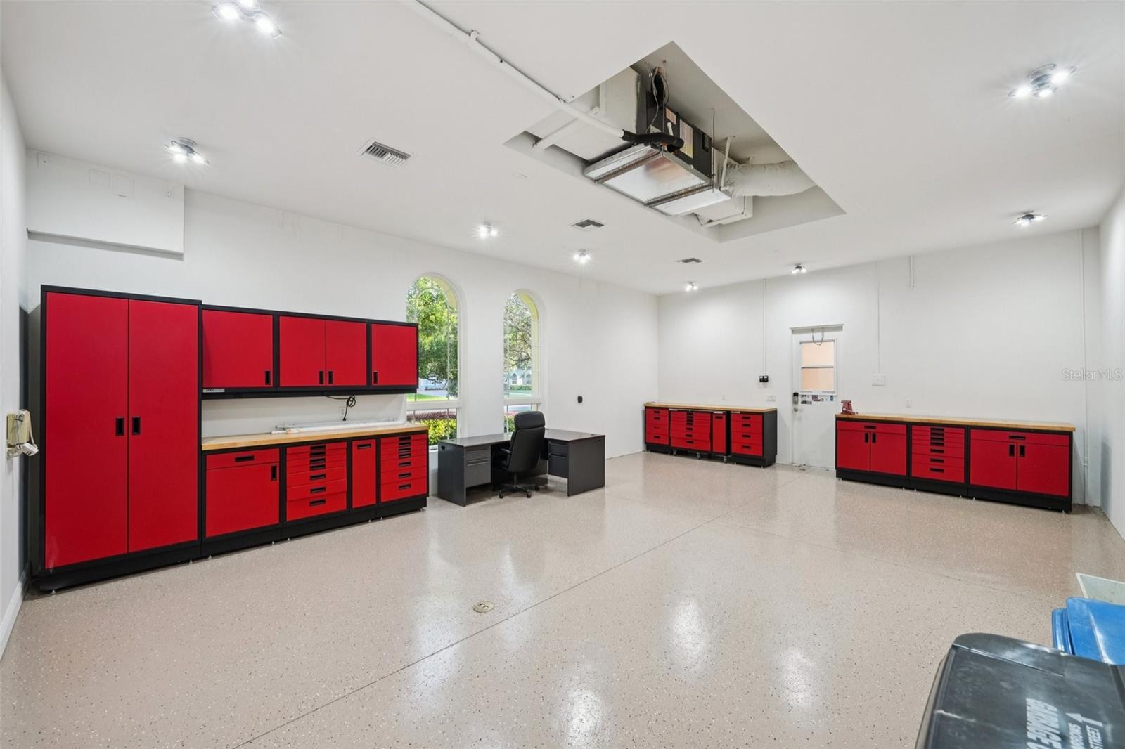 Image 73 of 82 For 7908 Foxcatcher Court