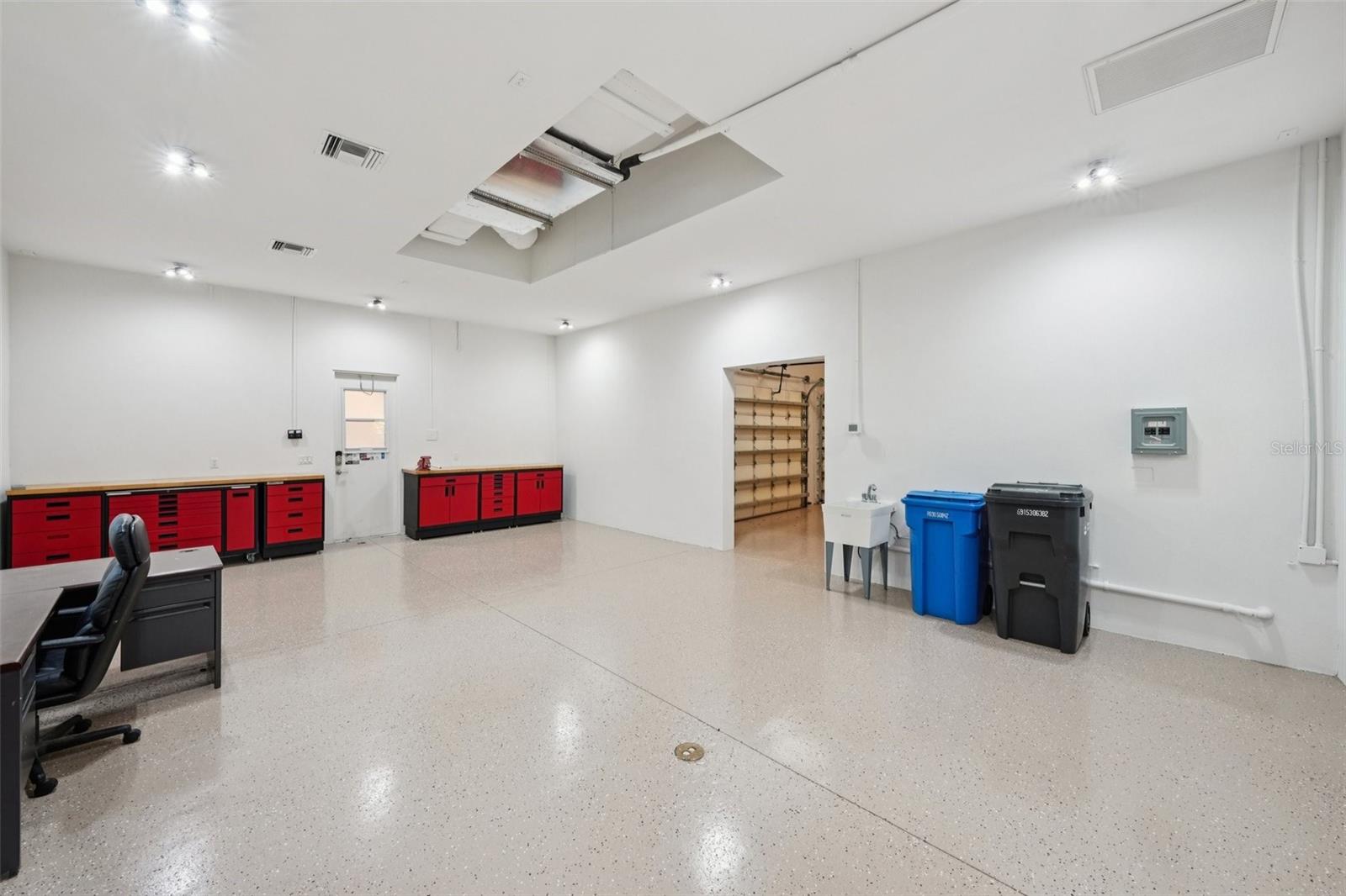 Image 74 of 82 For 7908 Foxcatcher Court