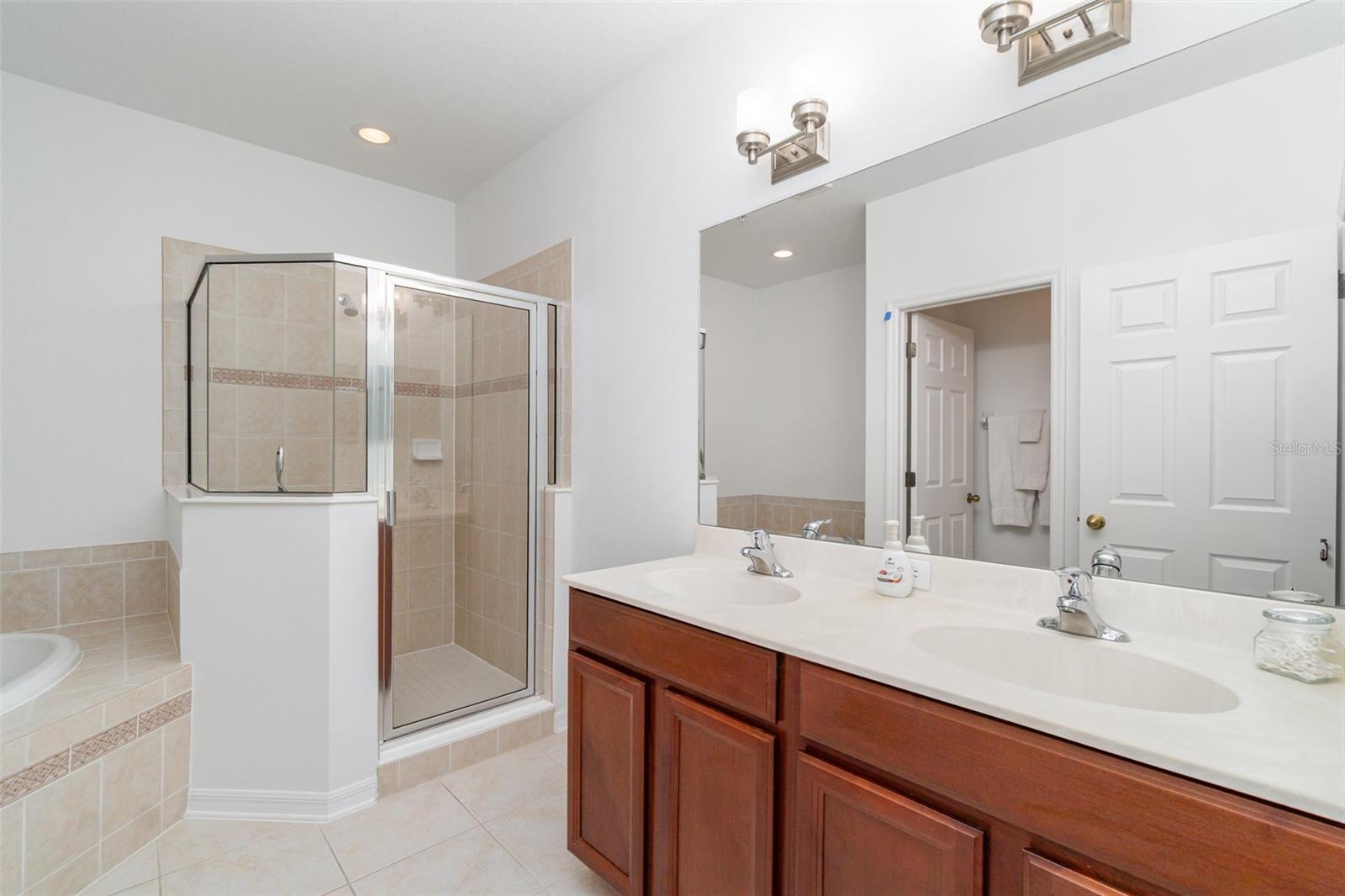 Image 20 of 29 For 1434 Grantham Drive