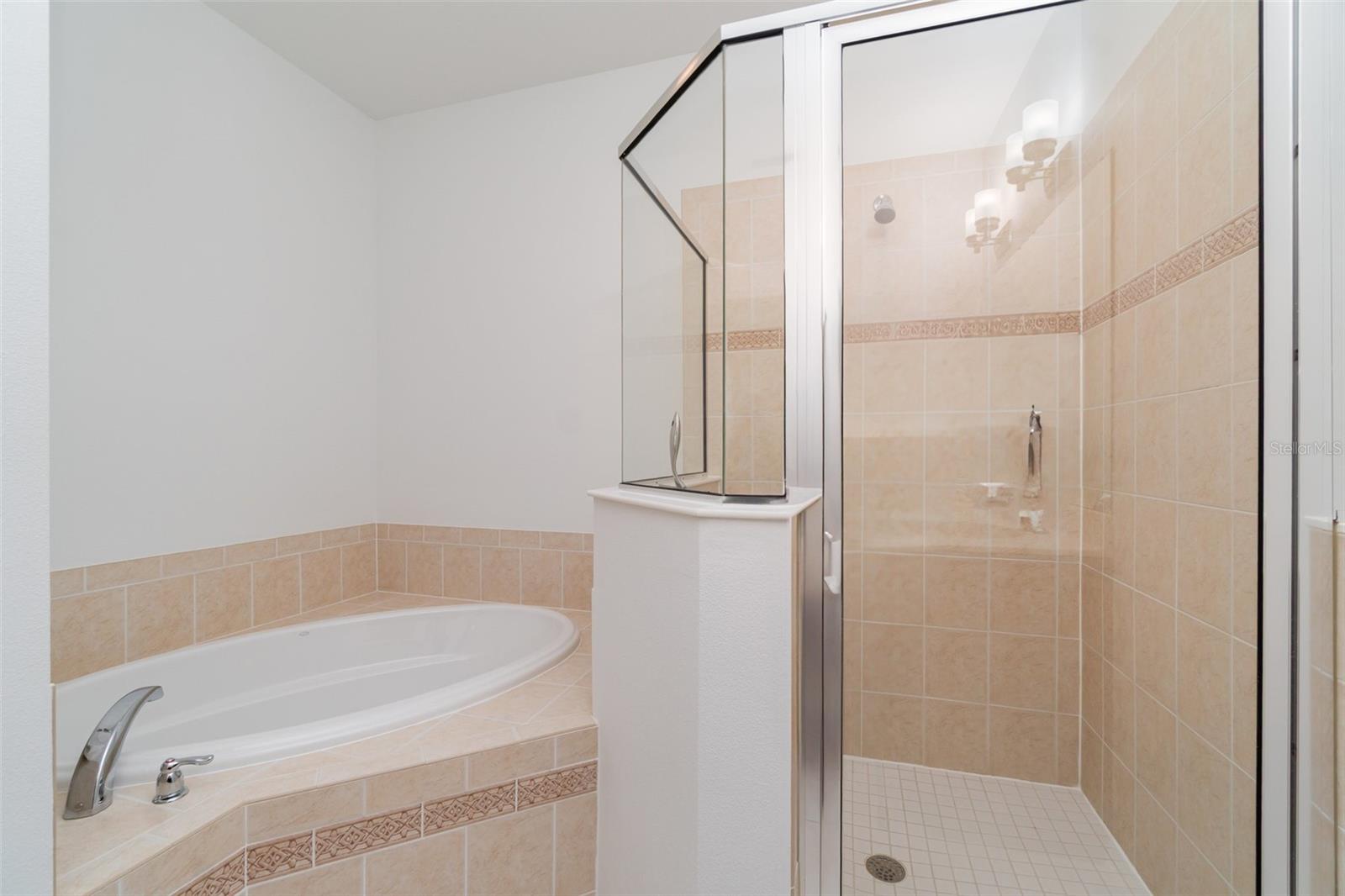 Image 21 of 29 For 1434 Grantham Drive