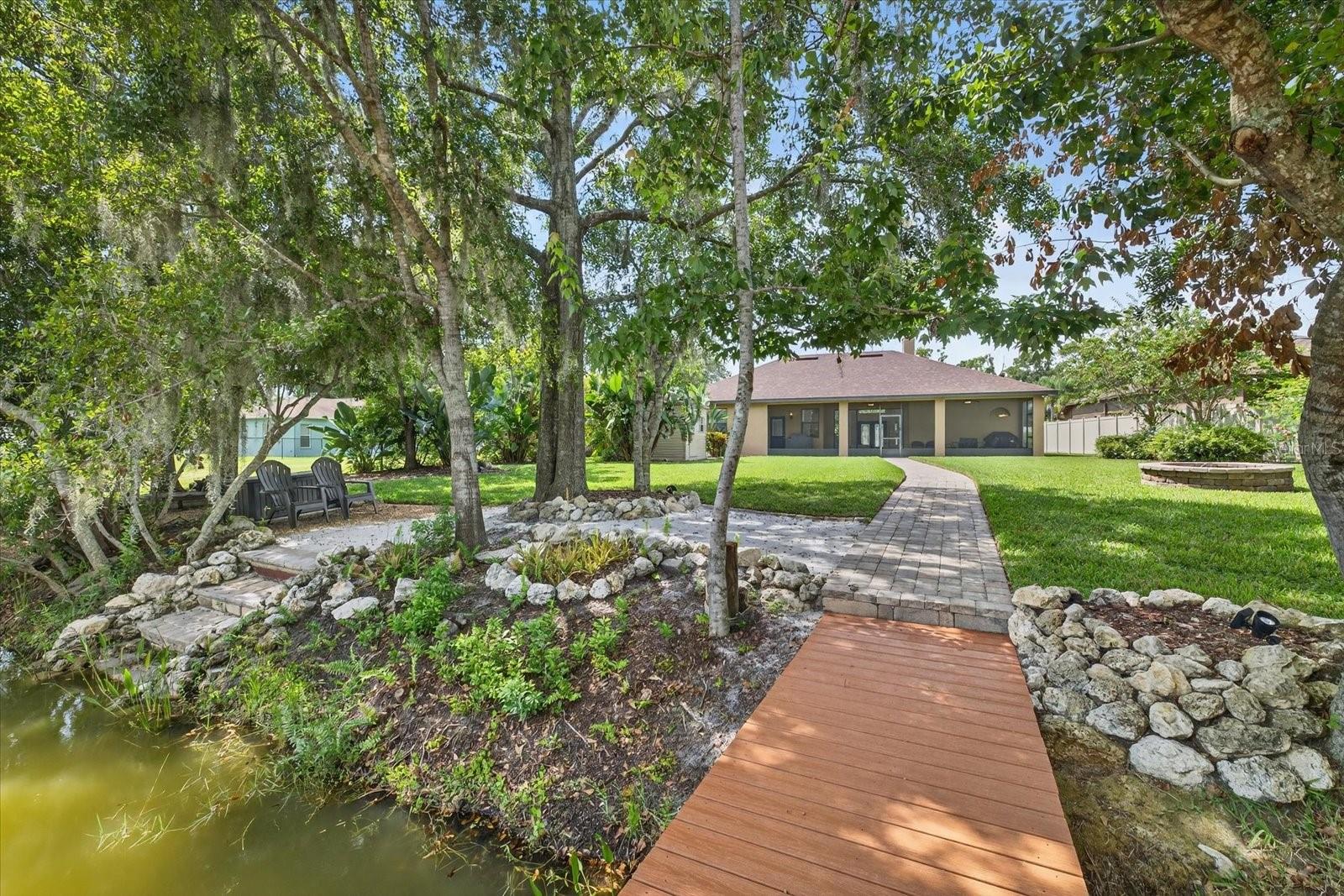 Image 10 of 82 For 6428 Barcellona Road