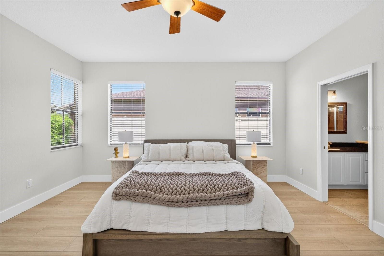 Image 41 of 82 For 6428 Barcellona Road