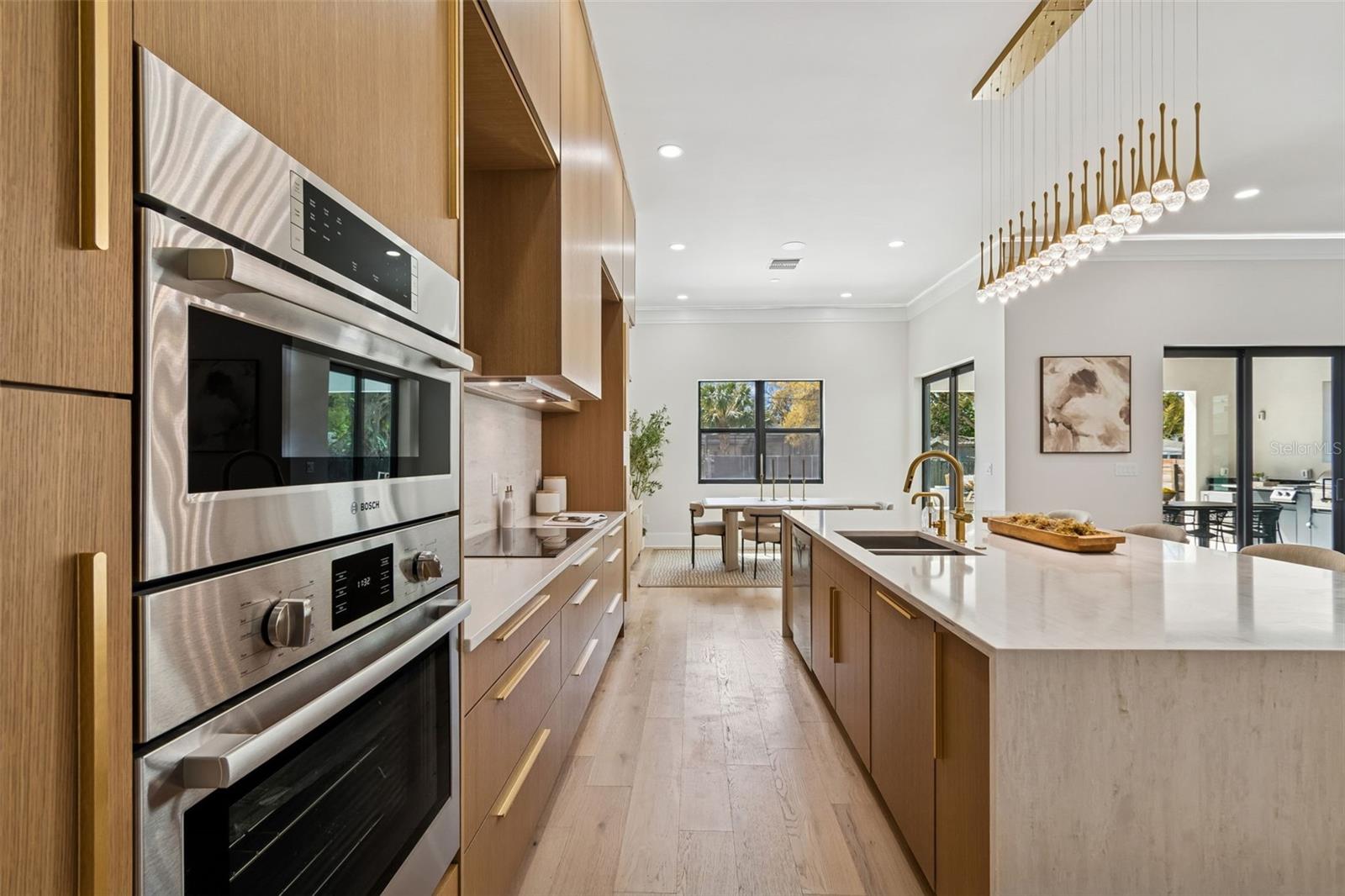 Image 14 of 45 For 810 Braddock Street