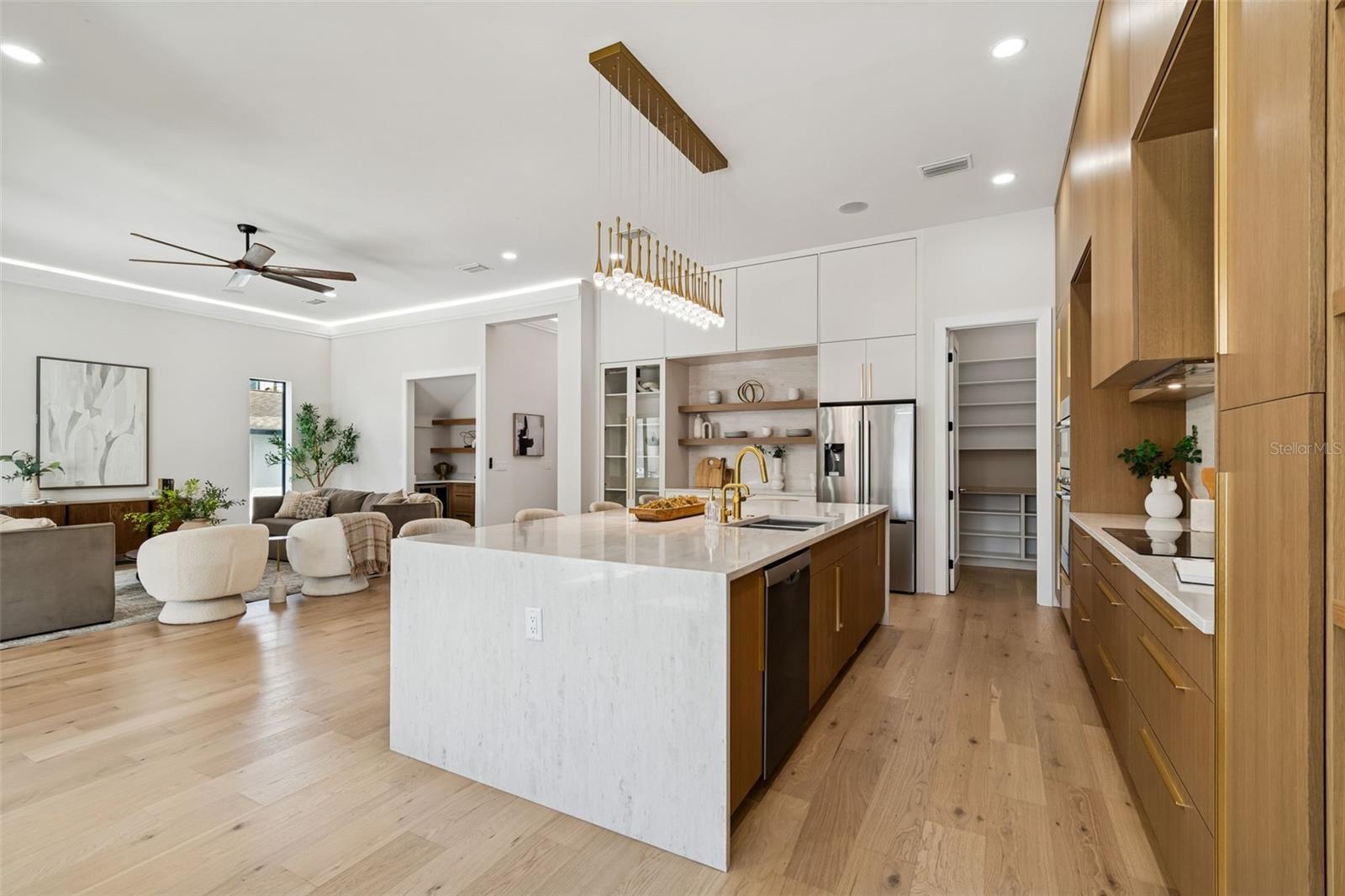 Image 18 of 45 For 810 Braddock Street