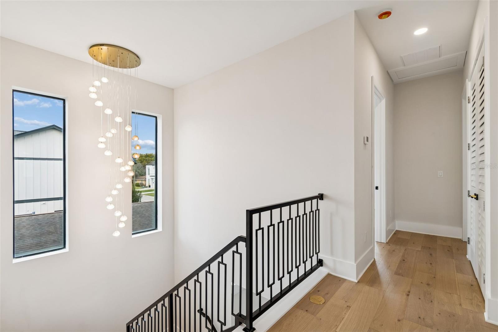 Image 32 of 45 For 810 Braddock Street