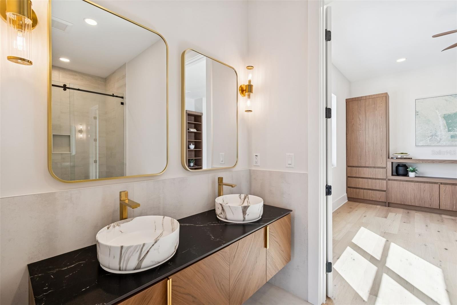 Image 38 of 45 For 810 Braddock Street