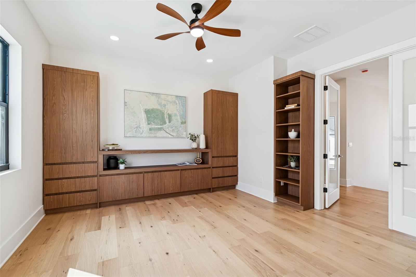 Image 41 of 45 For 810 Braddock Street