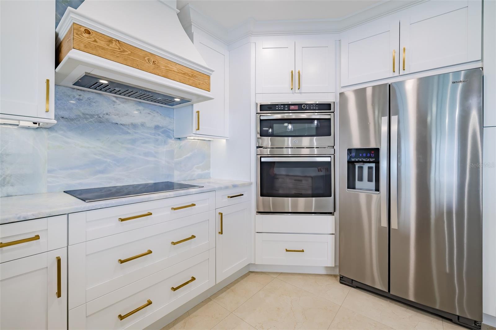 Image 10 of 30 For 4403 7th Street E 4