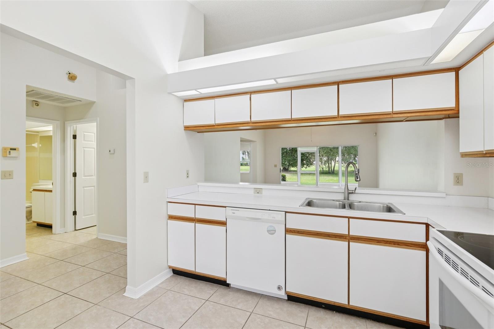 Image 11 of 29 For 5215 Lochmead Terrace