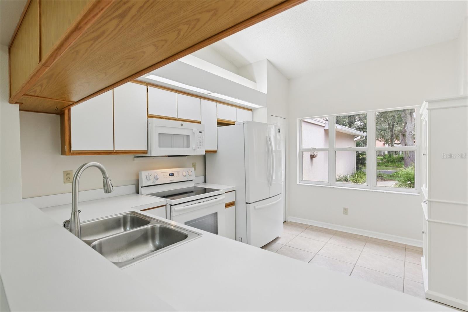 Image 12 of 29 For 5215 Lochmead Terrace
