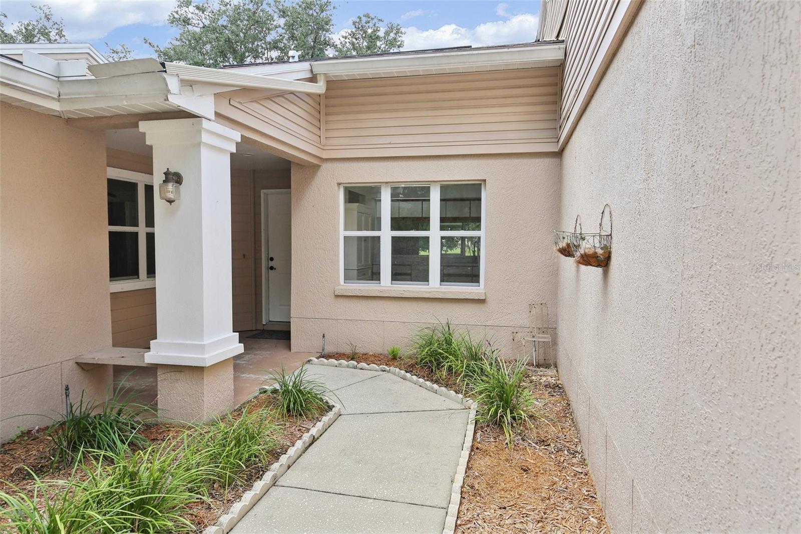 Image 5 of 29 For 5215 Lochmead Terrace