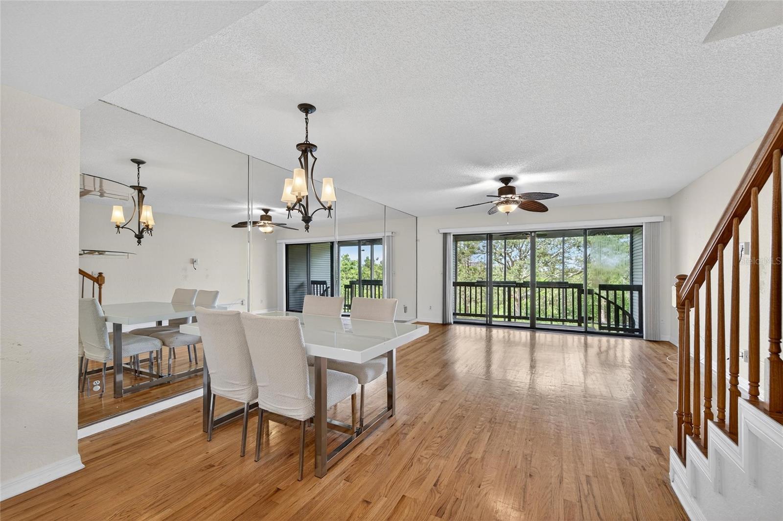 Image 10 of 58 For 9558 Tara Cay Court 21