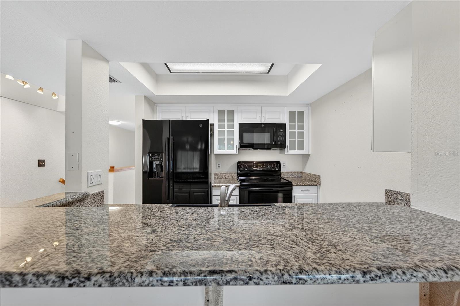 Image 16 of 58 For 9558 Tara Cay Court 21