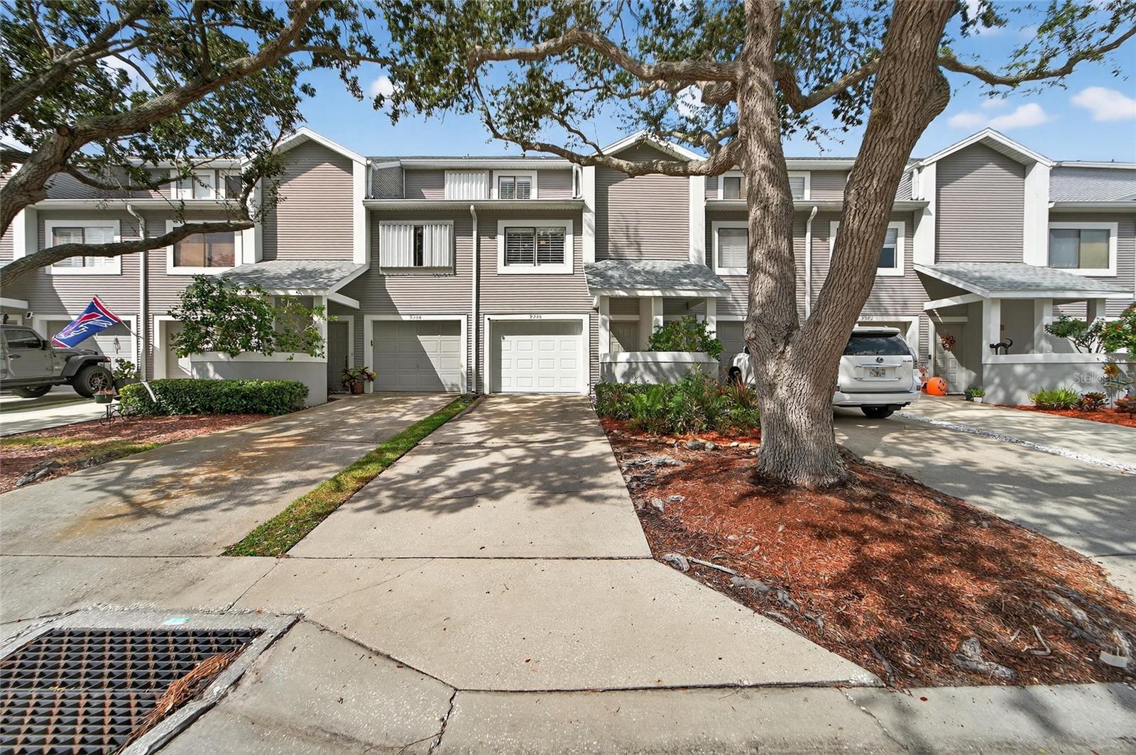 Image 2 of 58 For 9558 Tara Cay Court 21