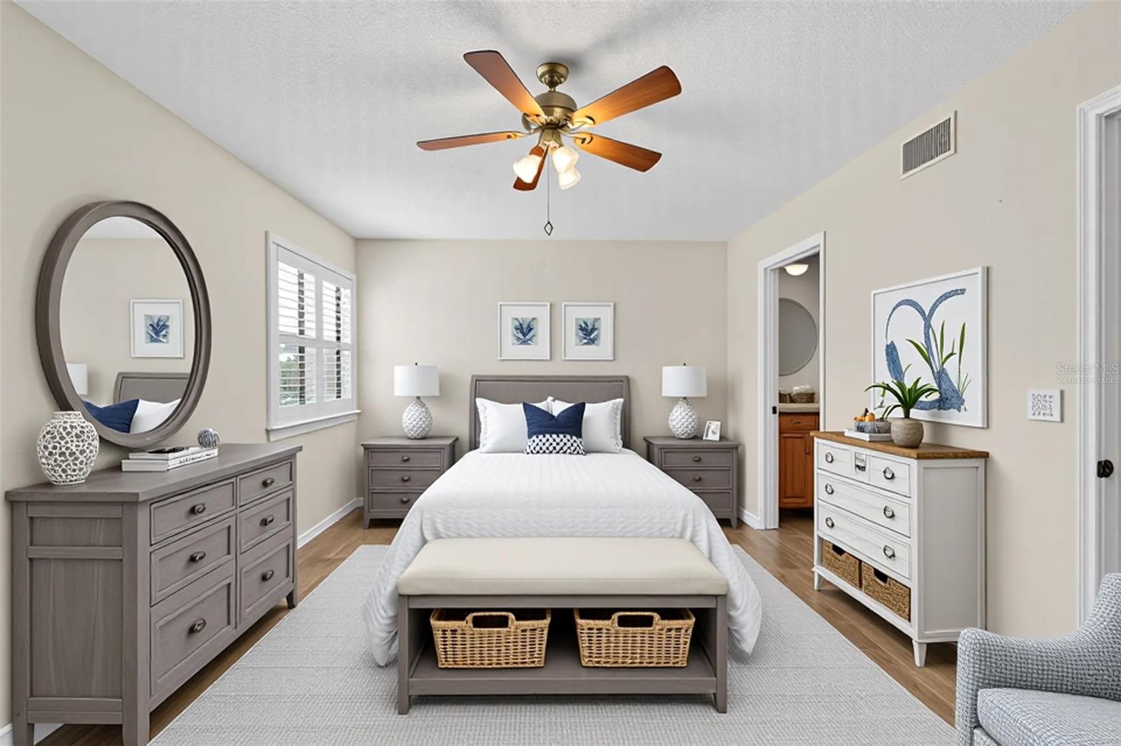 Image 21 of 58 For 9558 Tara Cay Court 21