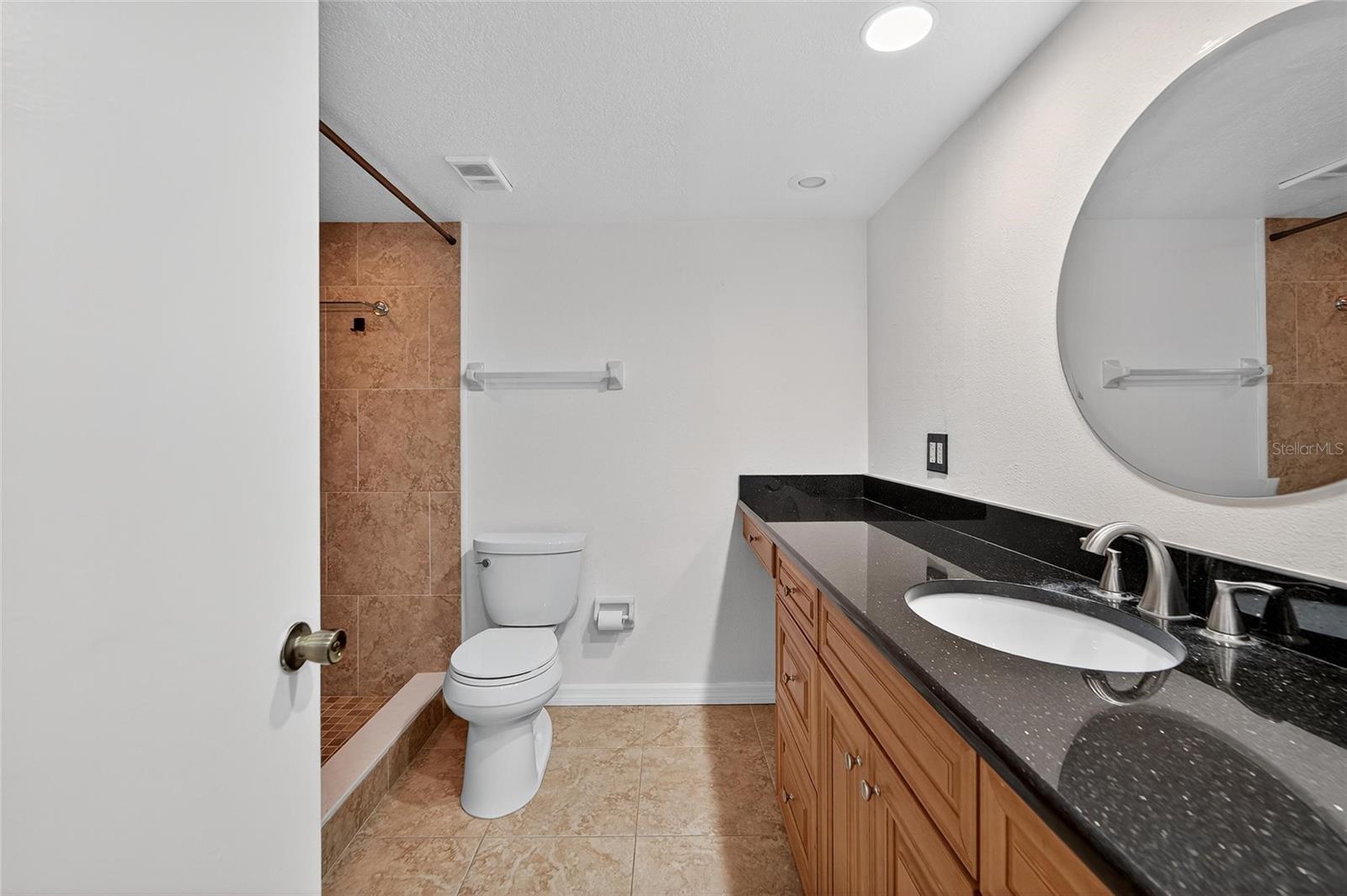 Image 32 of 58 For 9558 Tara Cay Court 21