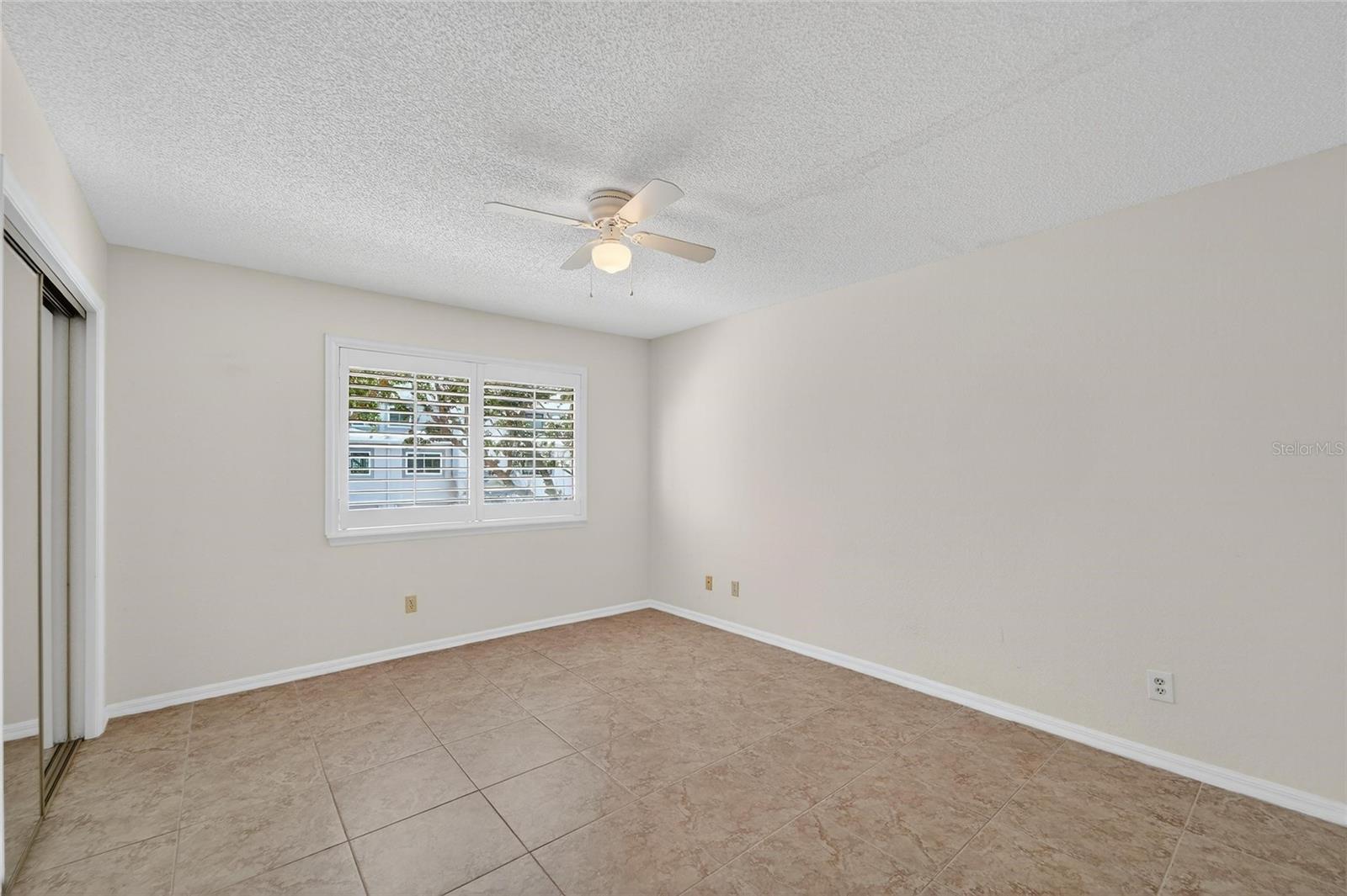 Image 36 of 58 For 9558 Tara Cay Court 21