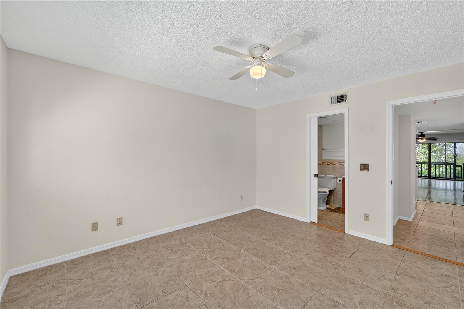 Image 39 of 58 For 9558 Tara Cay Court 21