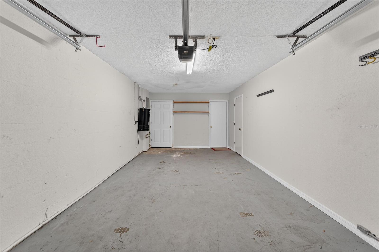 Image 47 of 58 For 9558 Tara Cay Court 21