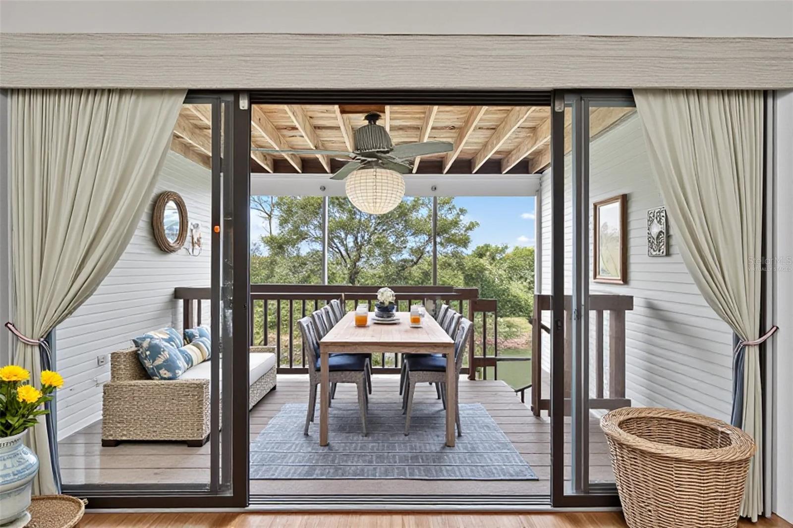 Image 8 of 58 For 9558 Tara Cay Court 21