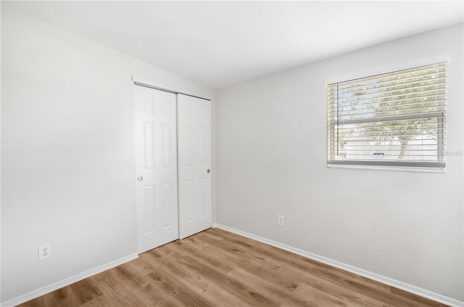 Image 10 of 22 For 5300 6th Avenue S