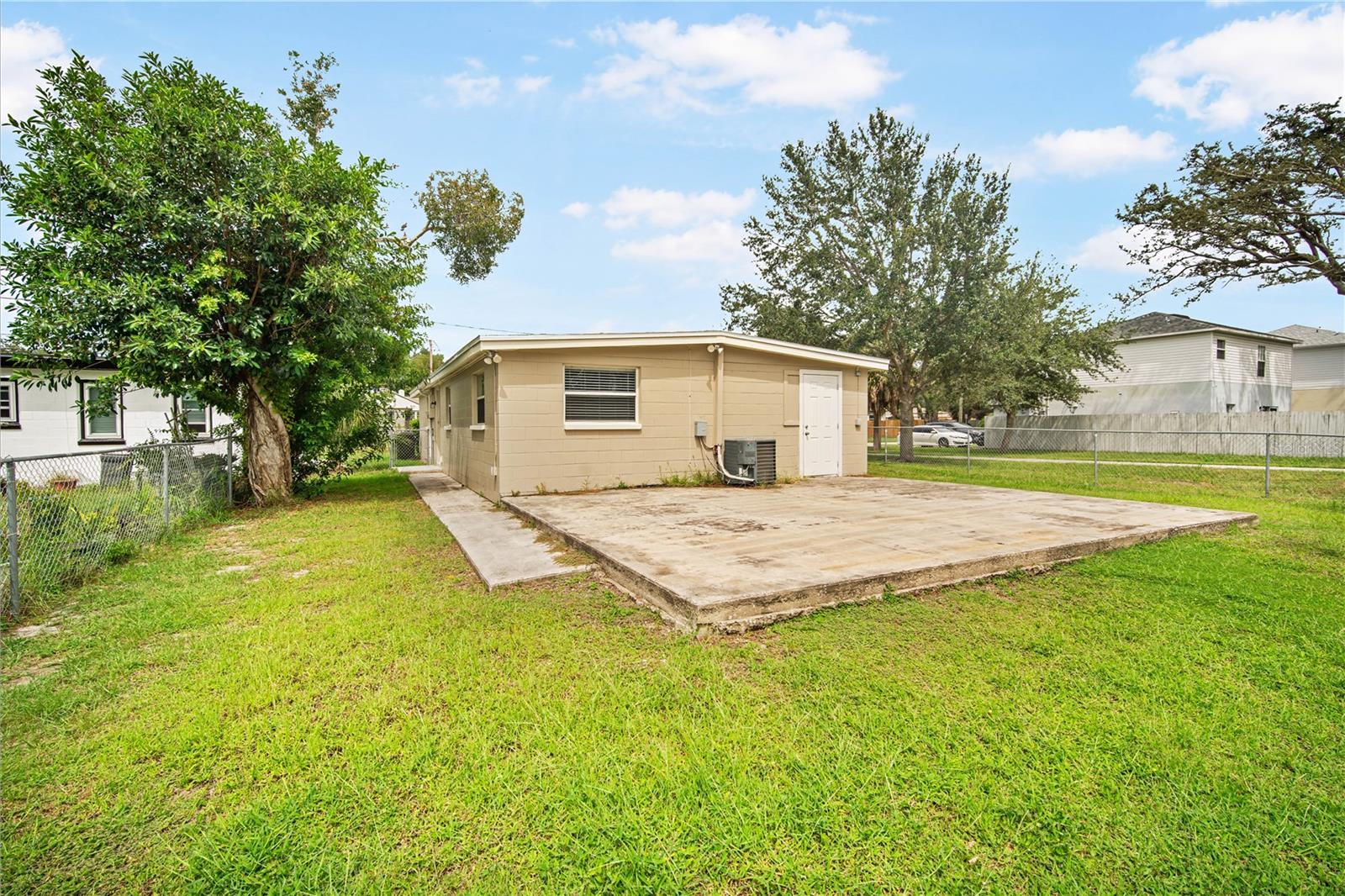Image 21 of 22 For 5300 6th Avenue S