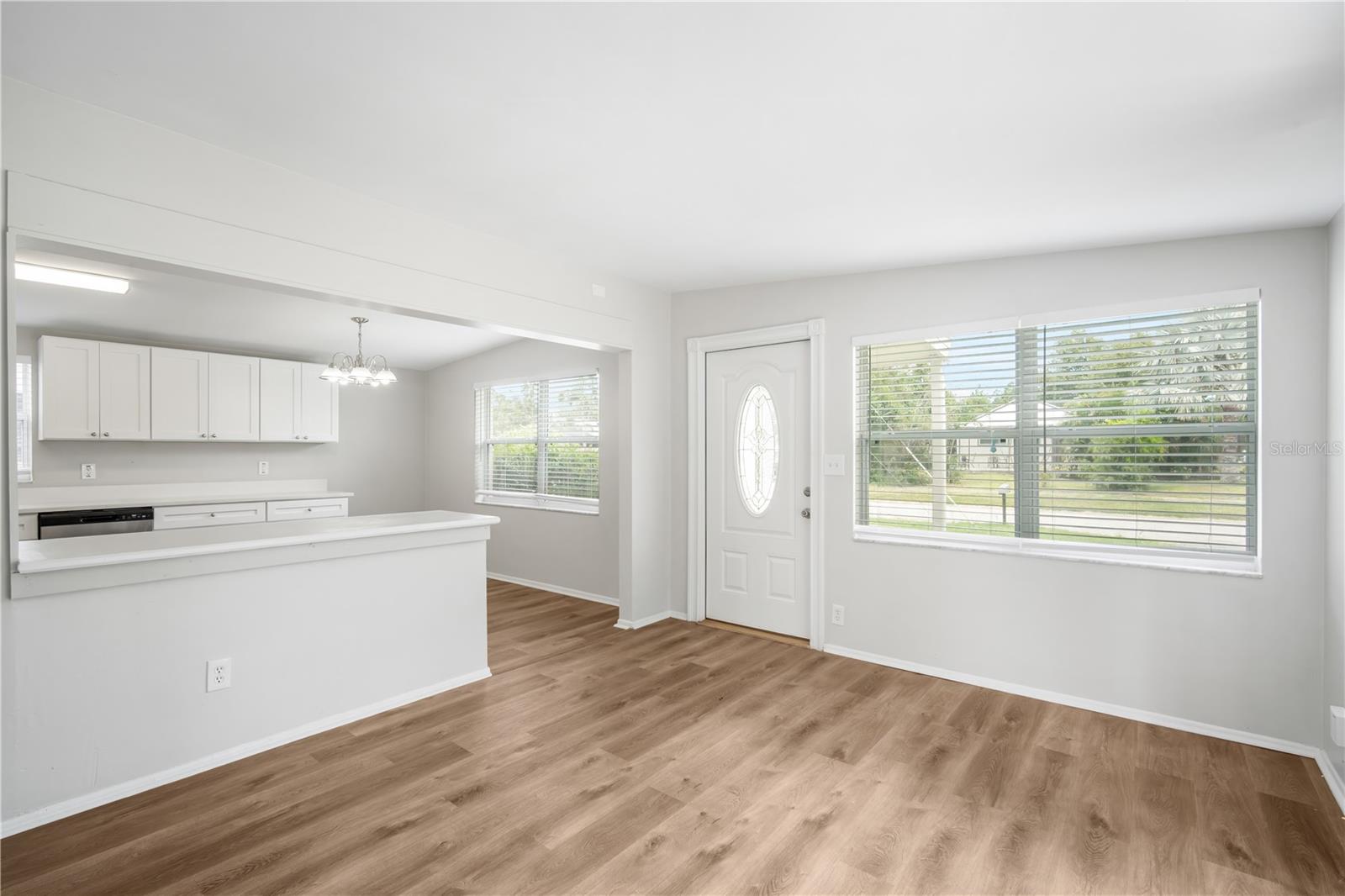Image 6 of 22 For 5300 6th Avenue S