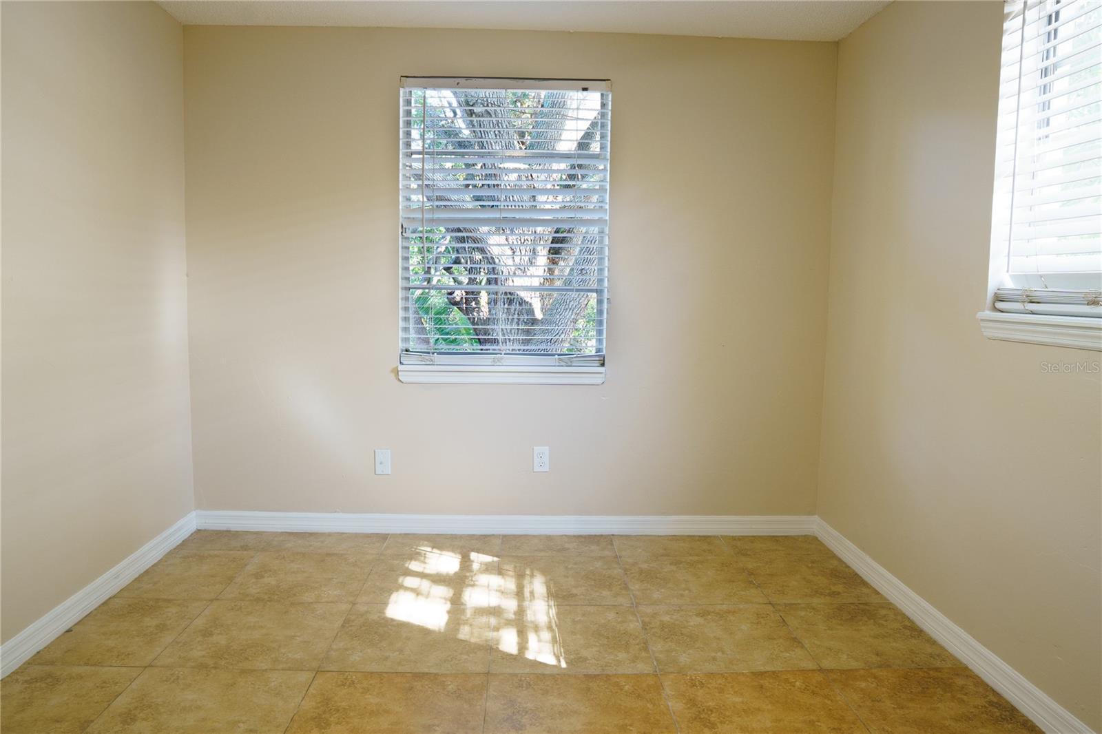 Image 17 of 23 For 6715 River Road