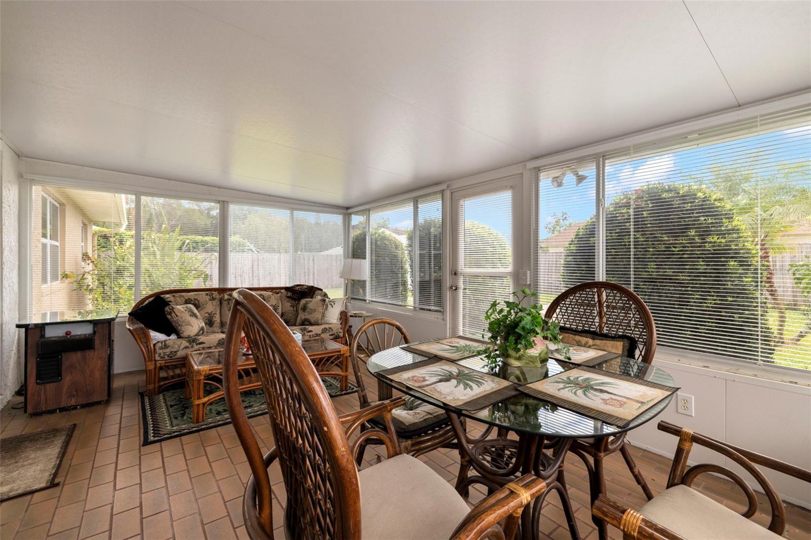 Image 21 of 25 For 4706 Cypress Tree Drive