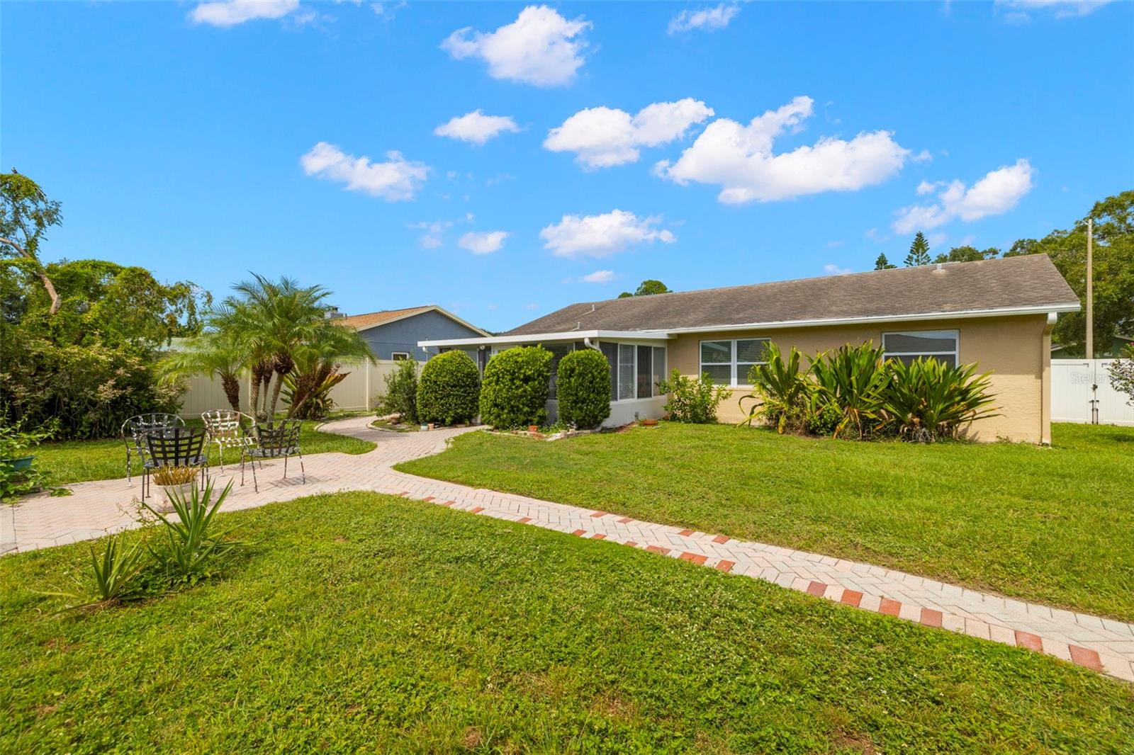 Image 24 of 25 For 4706 Cypress Tree Drive