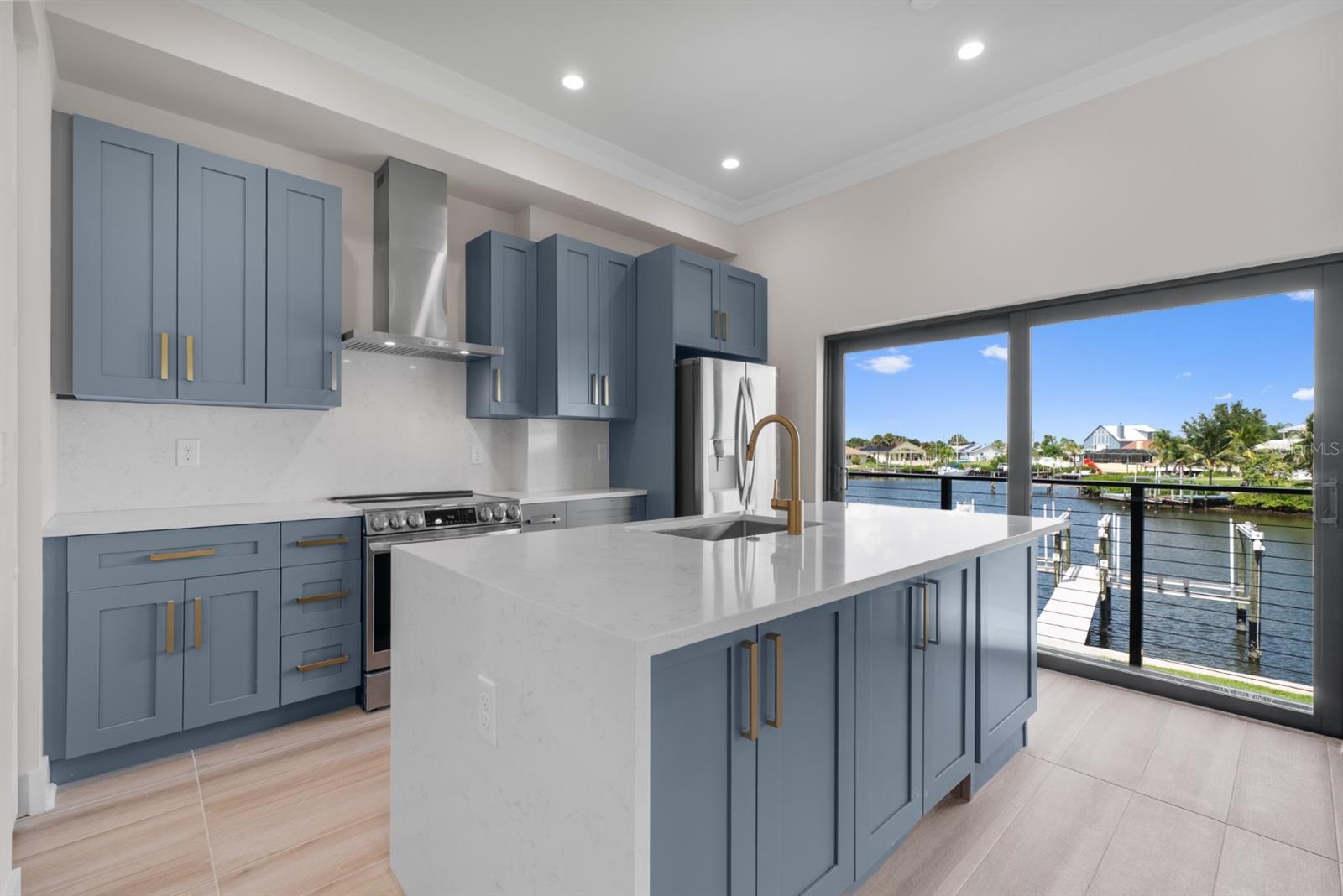 Image 8 of 43 For 775 Gran Kaymen Way