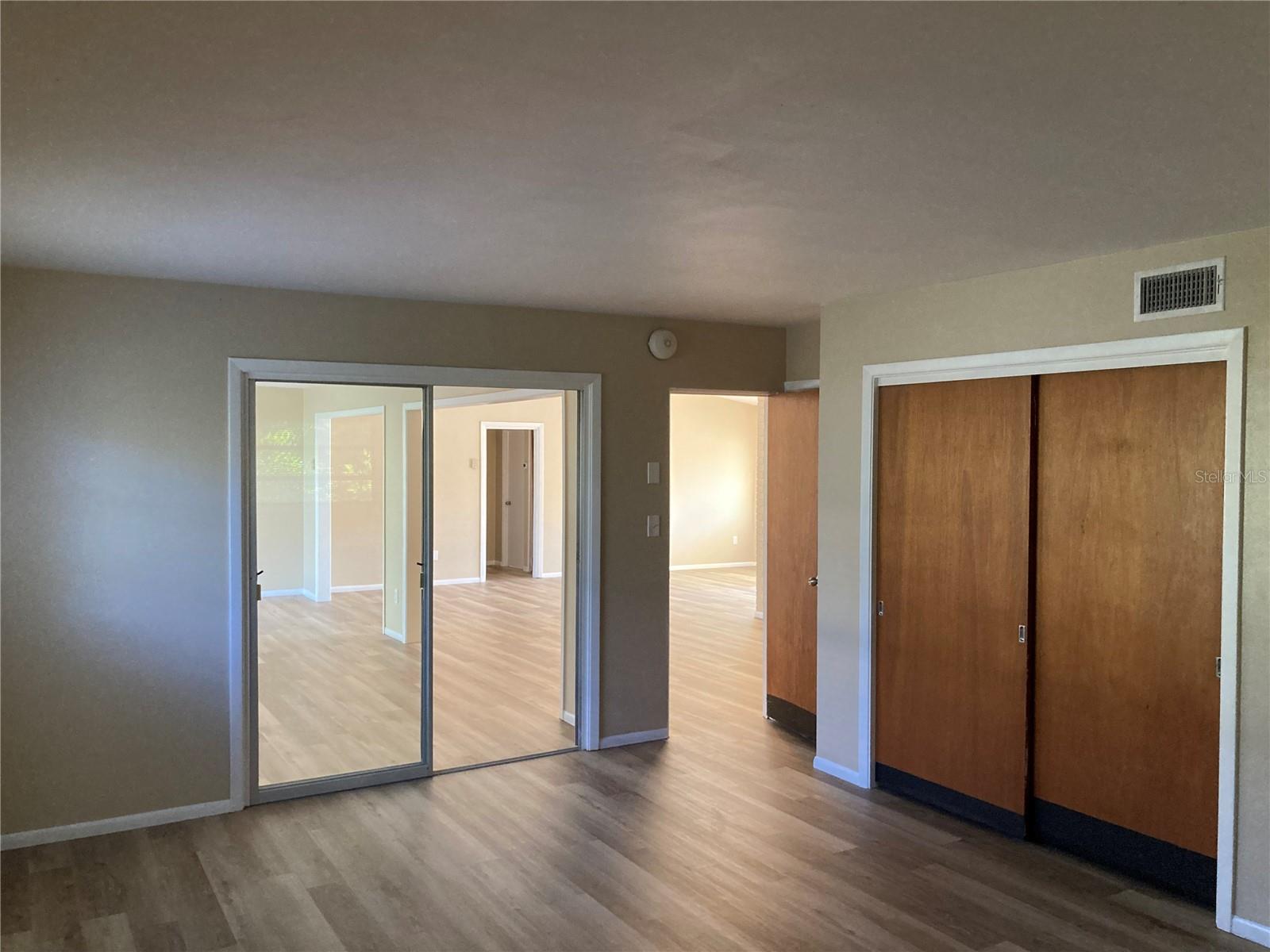 Image 12 of 37 For 1194 Porter Drive