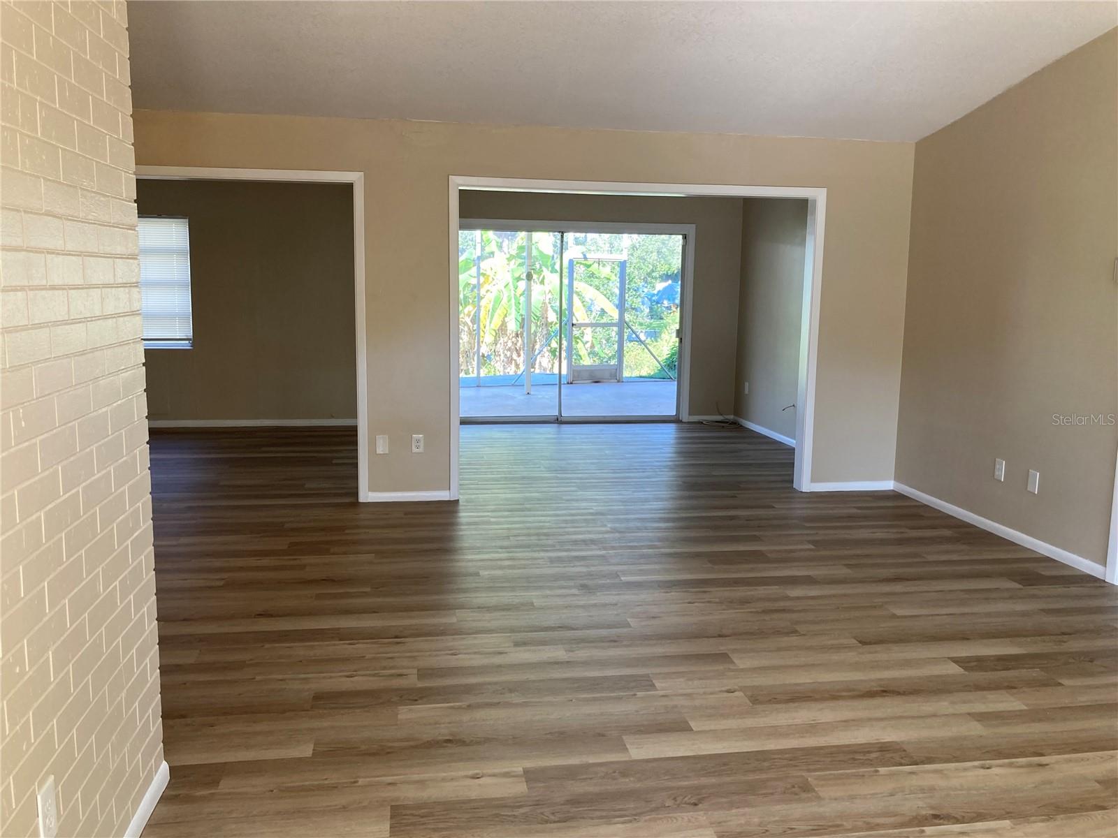 Image 4 of 37 For 1194 Porter Drive