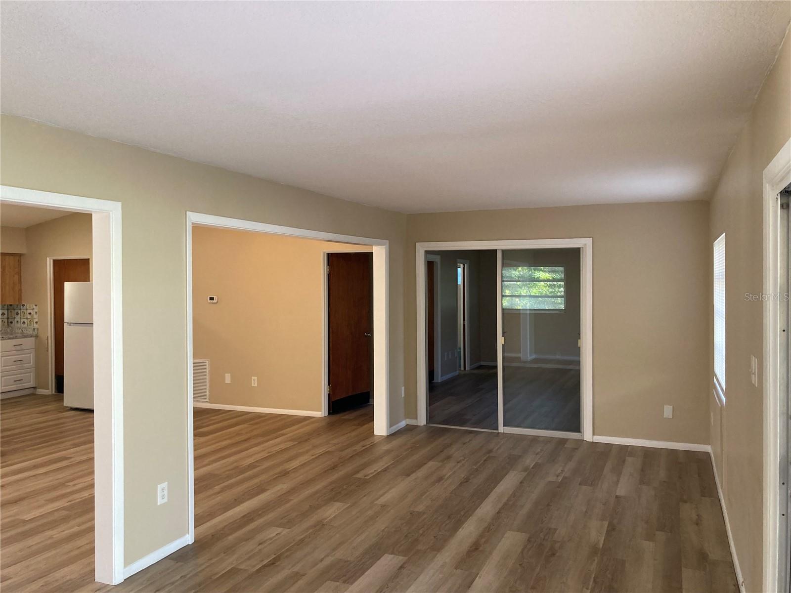 Image 7 of 37 For 1194 Porter Drive