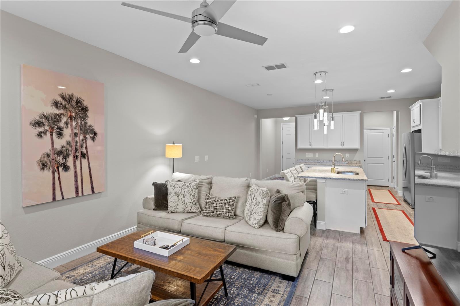 Listing photo id 9 for 17812 Althea Blue Place