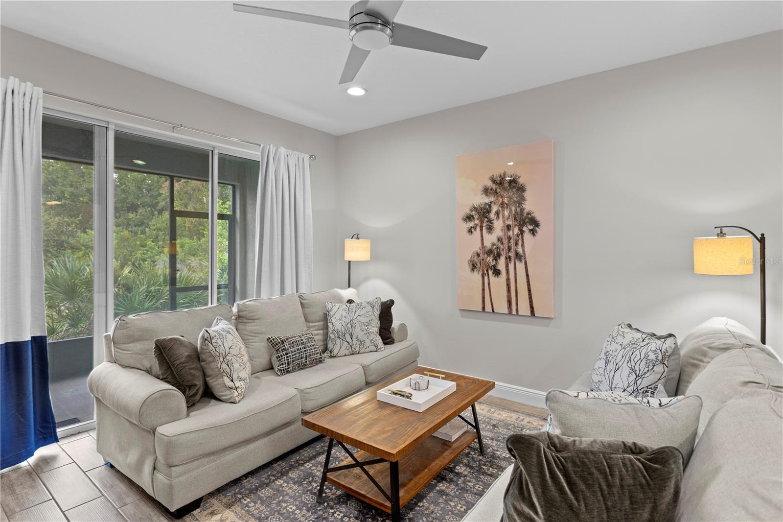 Listing photo id 10 for 17812 Althea Blue Place