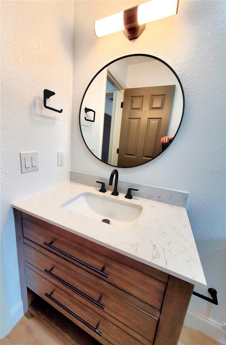 Listing photo id 31 for 1517 Morning Rose Place