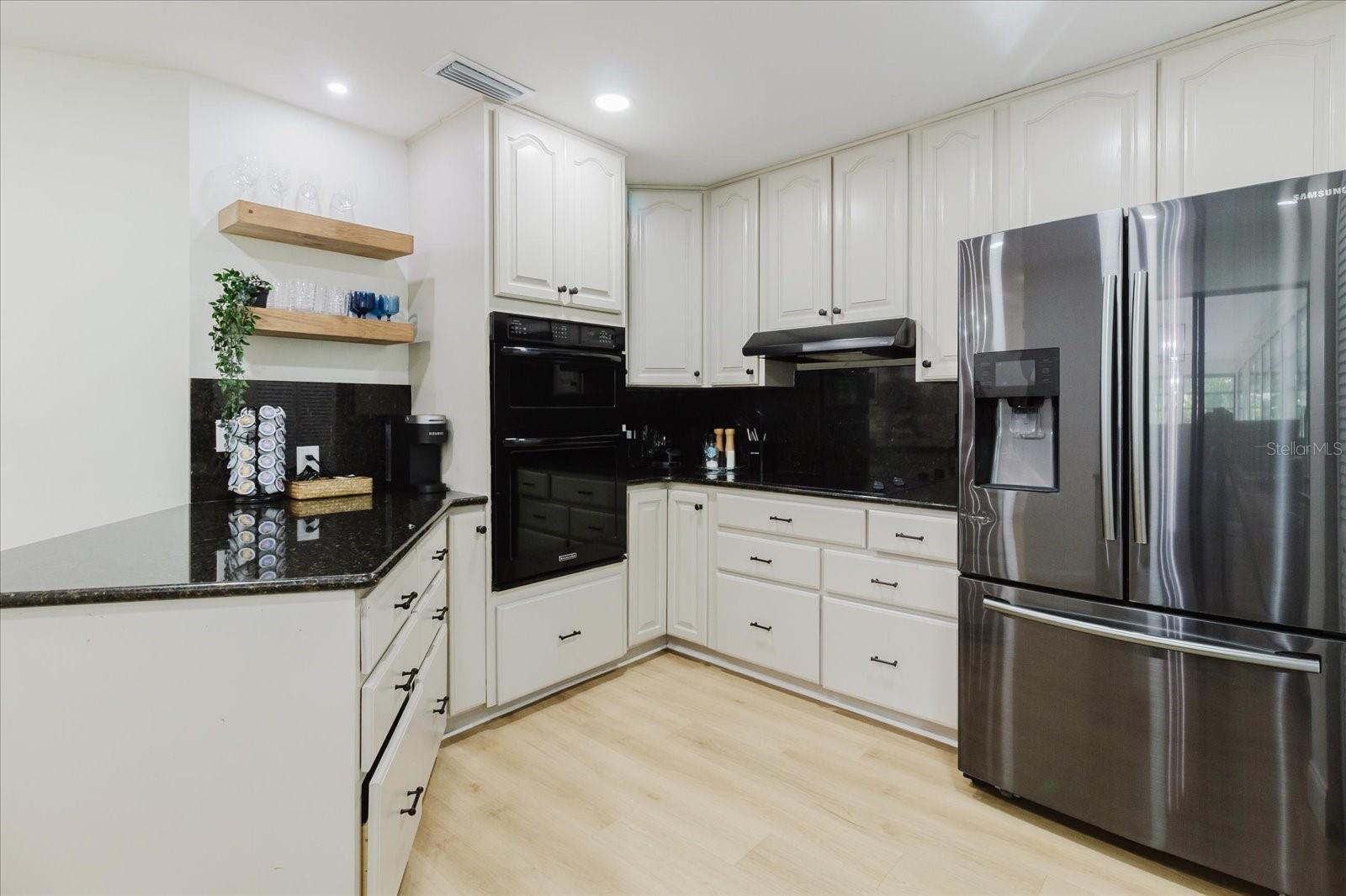 Image 18 of 99 For 8304 Revels Road